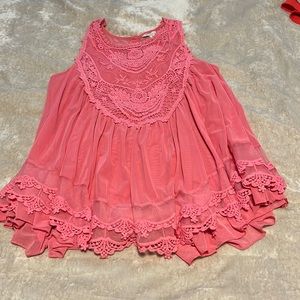 Like new women’s adult dress top